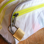 Hacks :: Kid-Proof Drug Bags